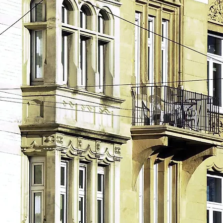 Otel Markgraefler Hof 2*