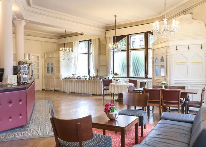 Hotell Markgräfler Hof 2*