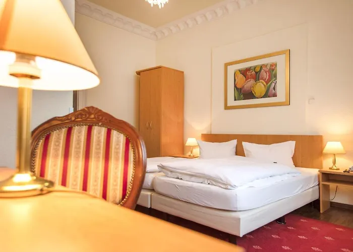 Markgraefler Hof Otel 2*