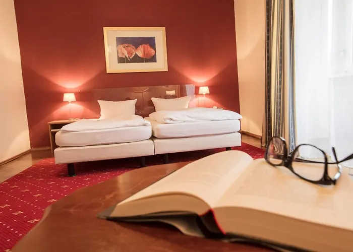 Markgraefler Hof Otel 2*